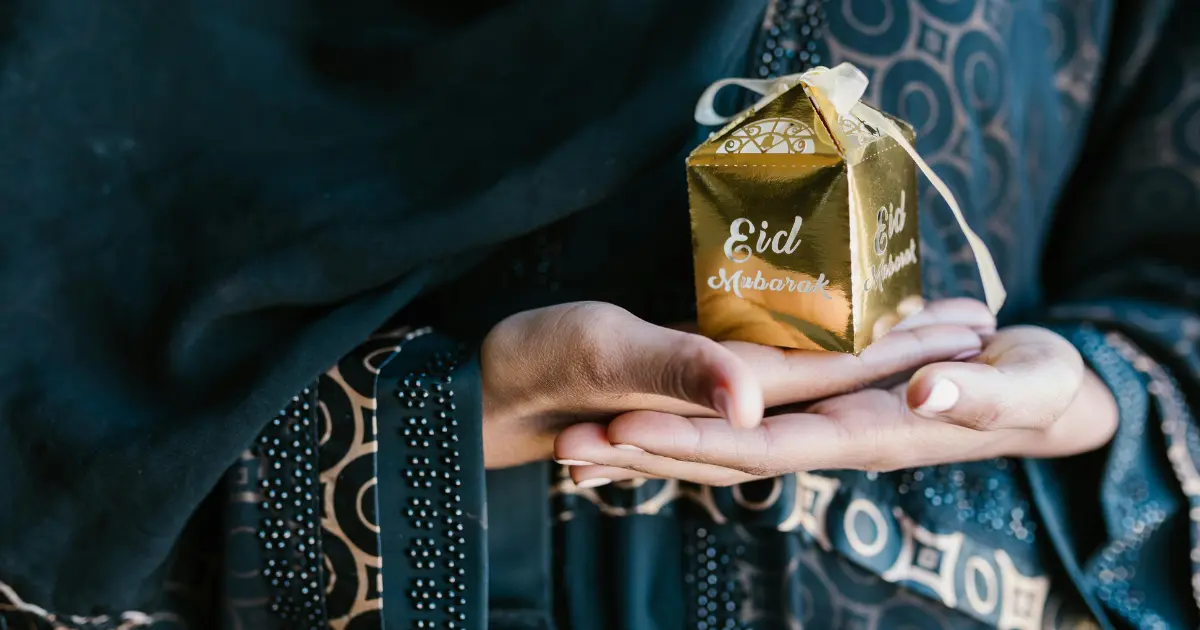 Luxe Émirati au Maroc – Flacons de parfums Alhambra originaux